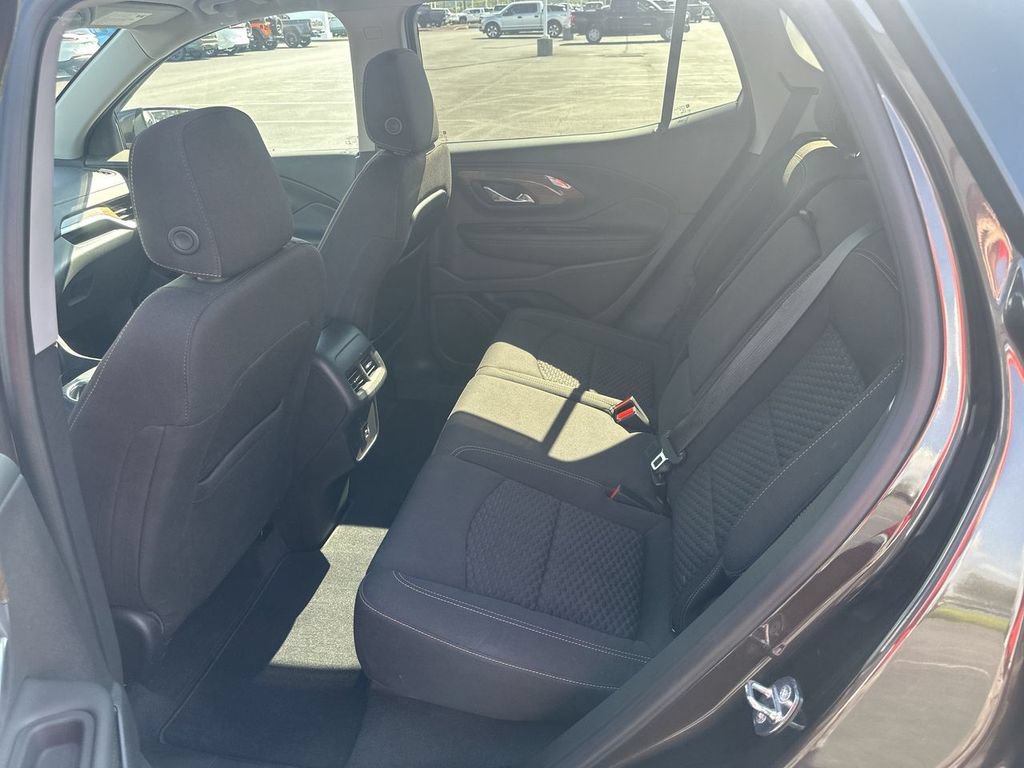 Used 2020 GMC Terrain SLE w/ Driver Convenience Package AWD/4WD image 28