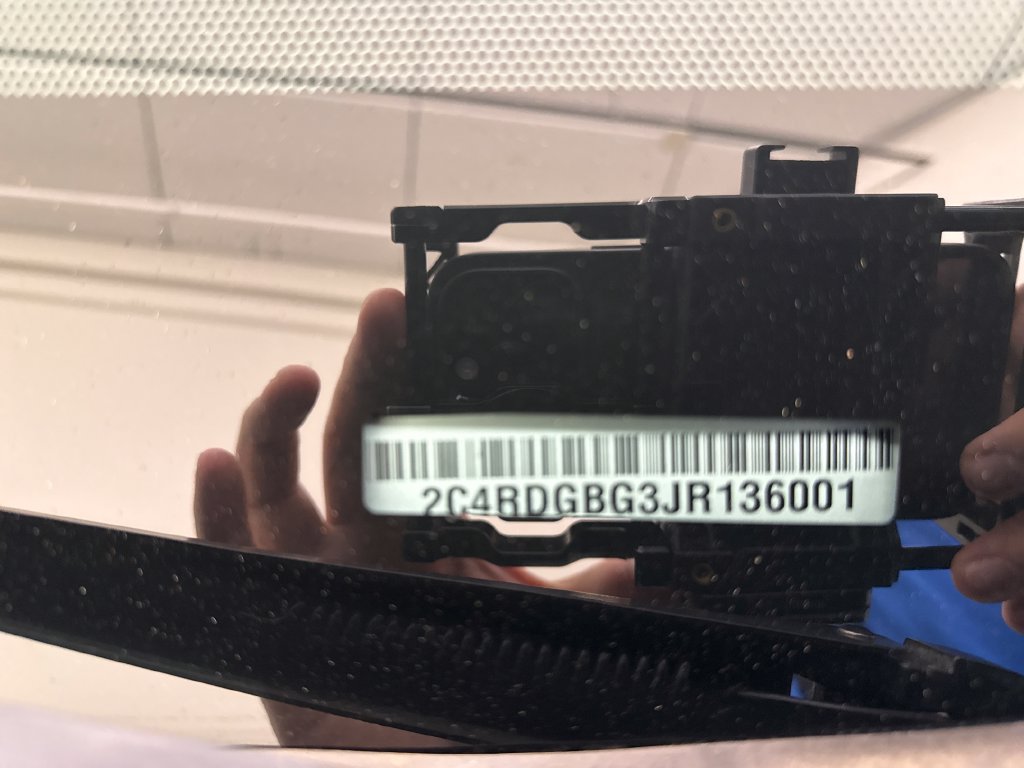 Used 2018 Dodge Grand Caravan SE FWD image 25