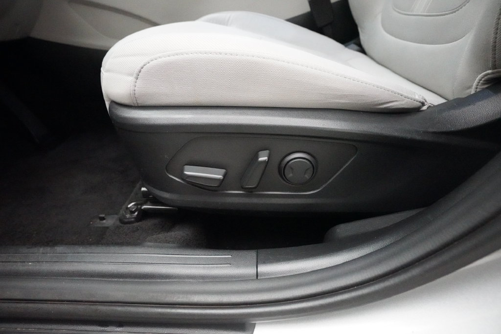 Used 2025 Hyundai Tucson SEL AWD/4WD image 27