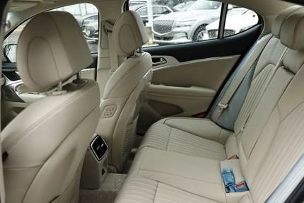 New 2026 Genesis G70 2.5T Prestige image 24