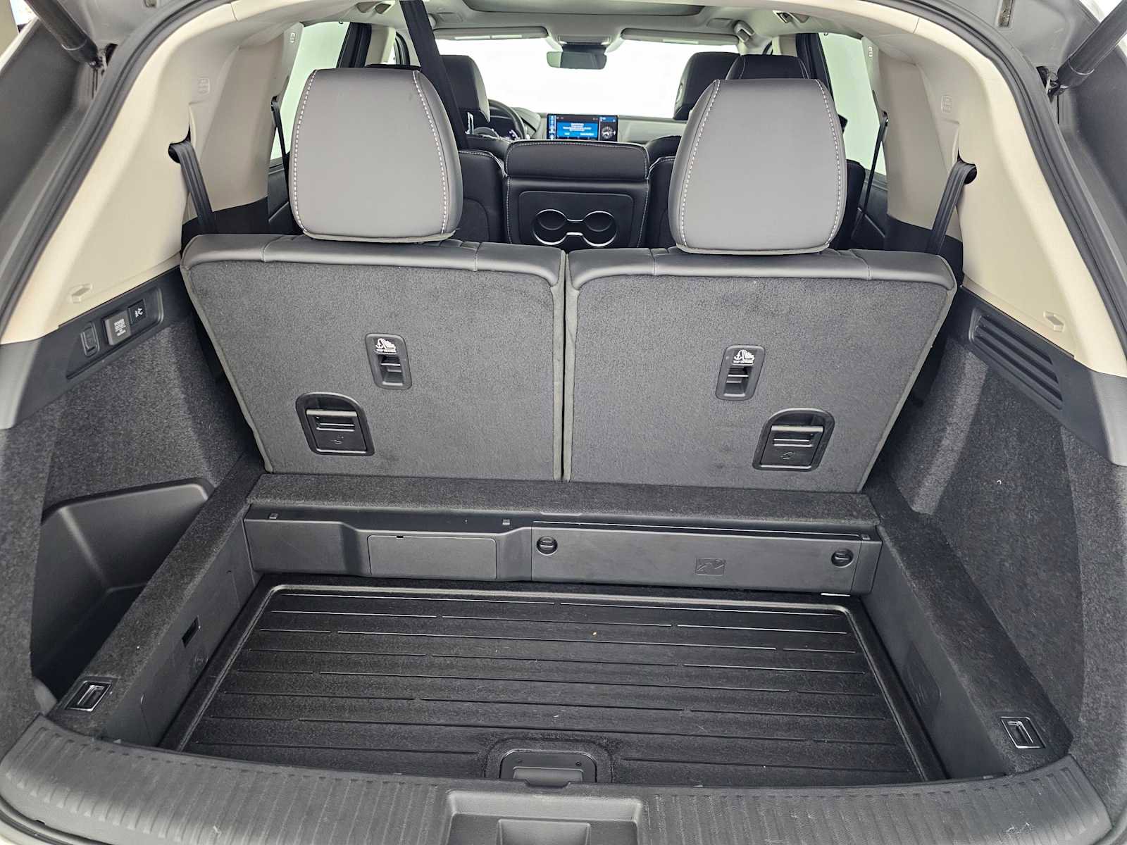 Used 2025 Acura MDX FWD w/ Technology Package image 15