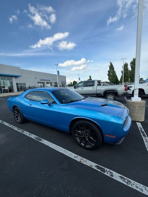 Used 2023 Dodge Challenger SXT w/ Blacktop Package RWD image 3