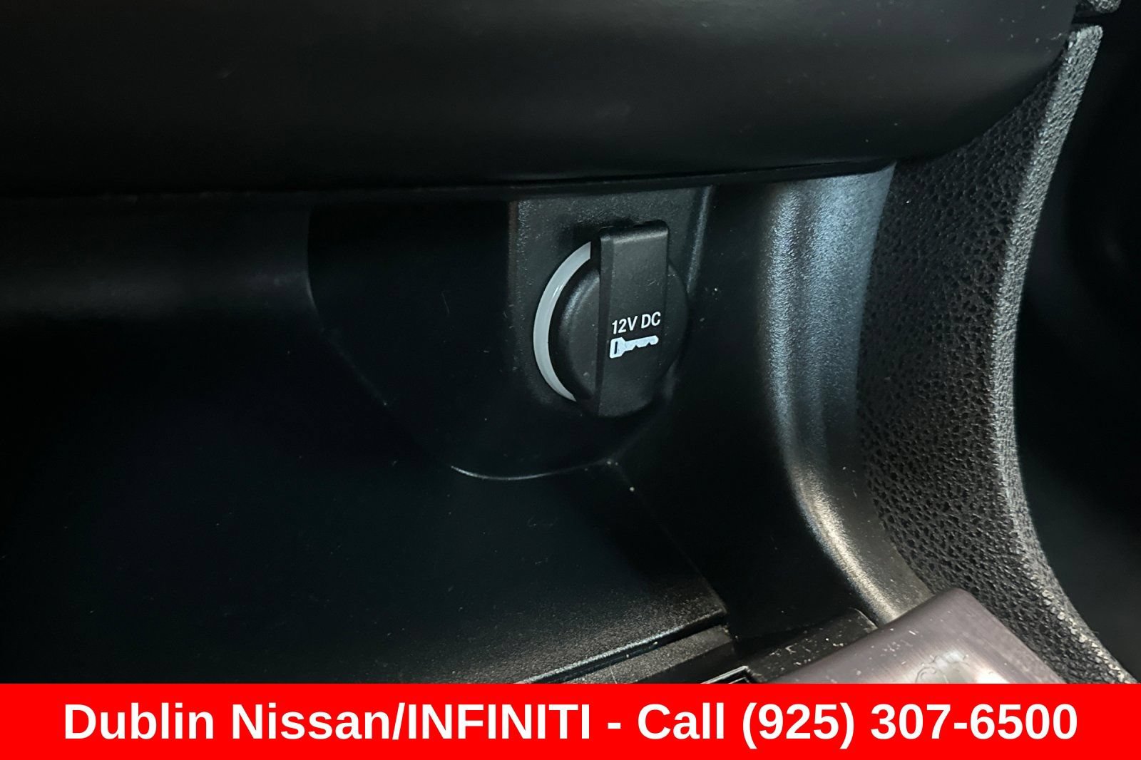 Used 2018 Dodge Charger R/T w/ Blacktop Package RWD image 52