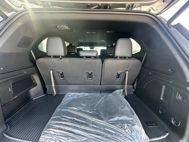 New 2026 GMC Acadia Elevation w/ Black Edition image 6