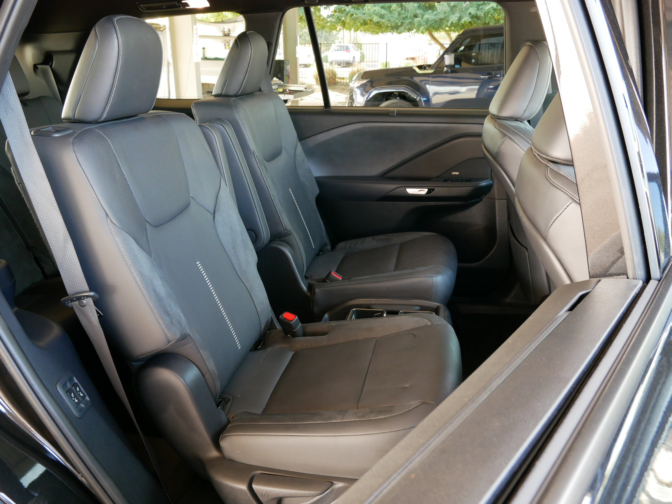 Used 2024 Lexus TX 350 AWD image 14