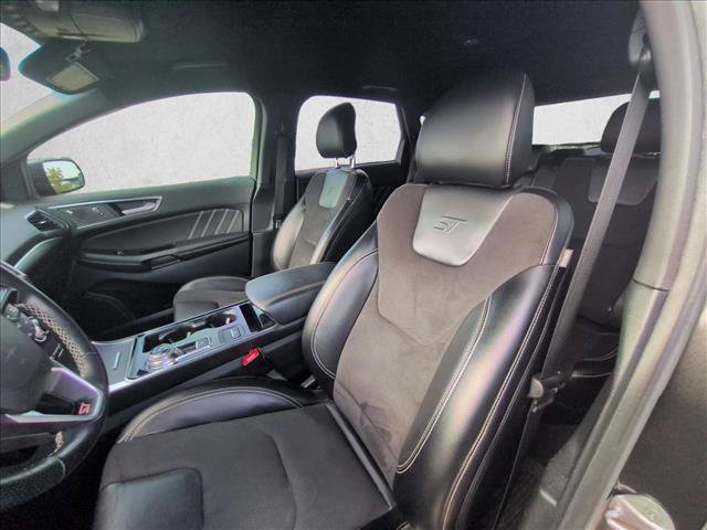 Used 2019 Ford Edge ST AWD/4WD image 14