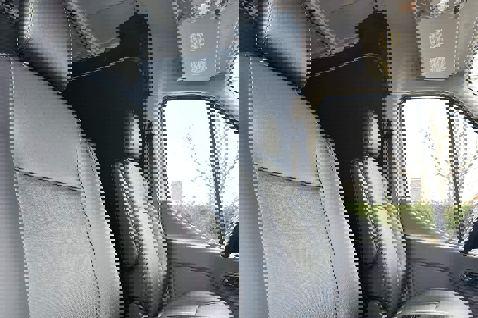 New 2026 Ford Transit 250 148 Medium Roof w/ Load Area Protection Package image 17