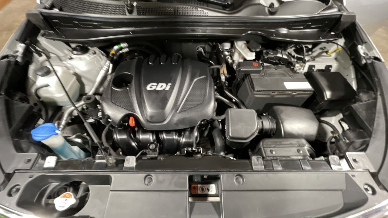 Used 2016 Kia Sportage LX image 32