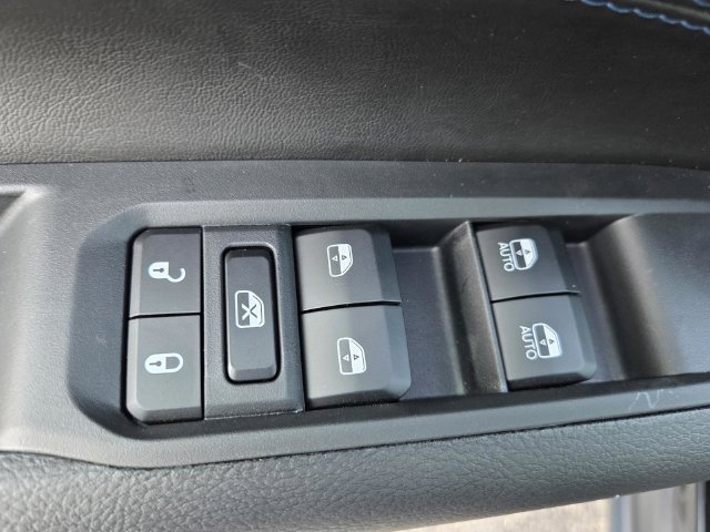 New 2026 Jeep Compass Latitude AWD/4WD image 21