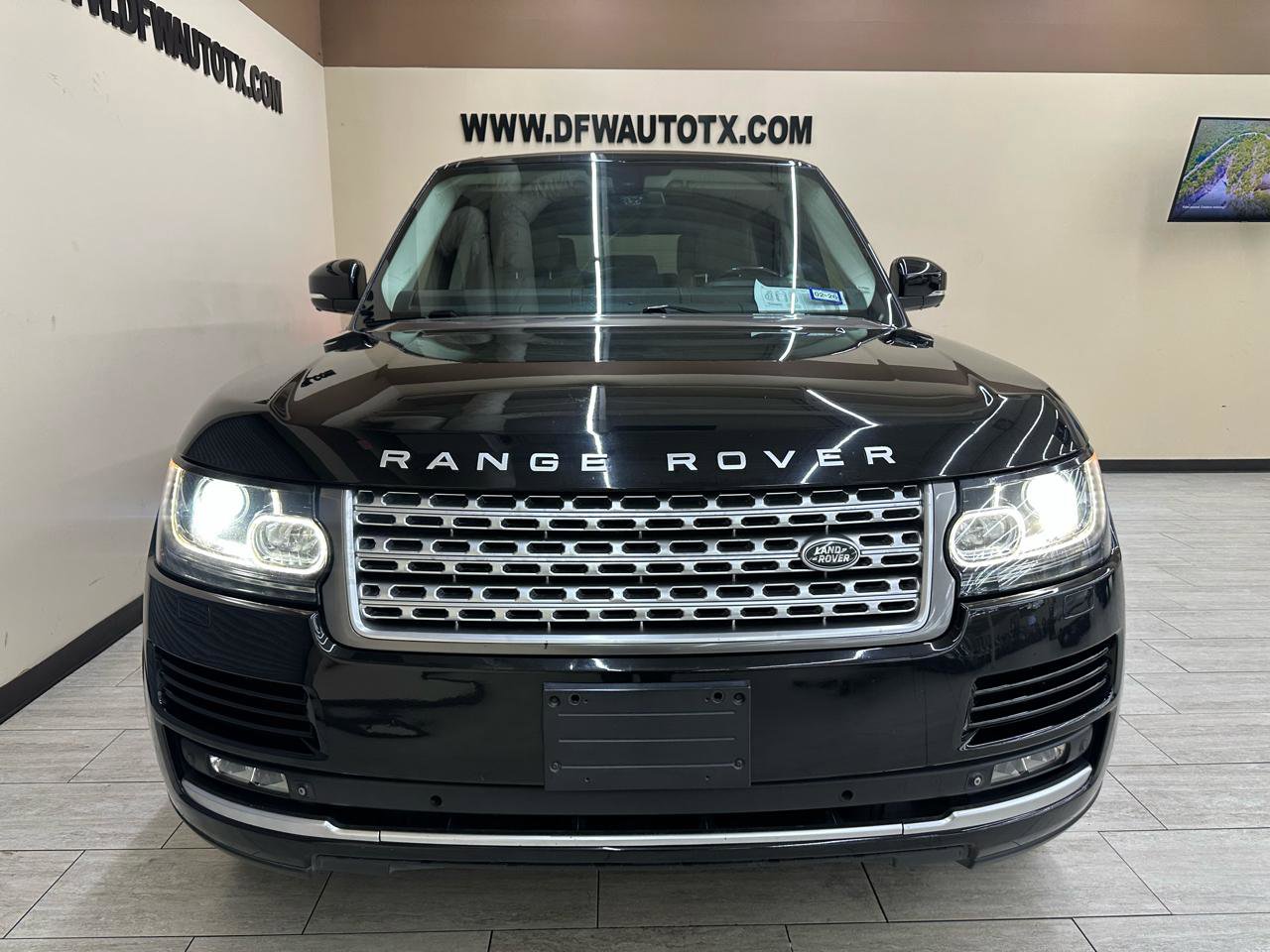 Used 2014 Land Rover Range Rover HSE AWD/4WD image 3