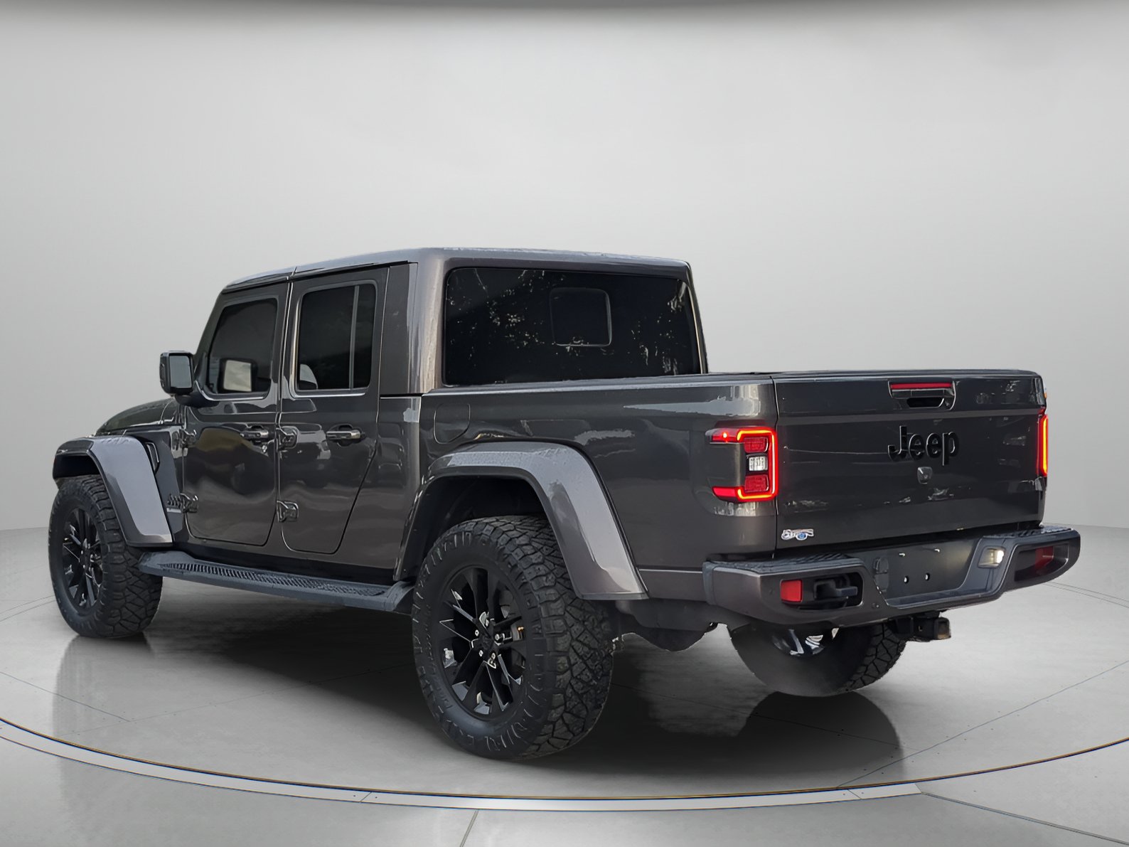 Used 2021 Jeep Gladiator Overland AWD/4WD image 42