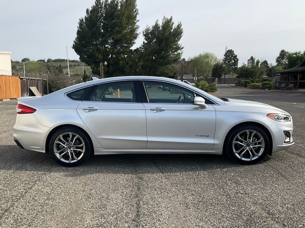 Used 2019 Ford Fusion Titanium image 7