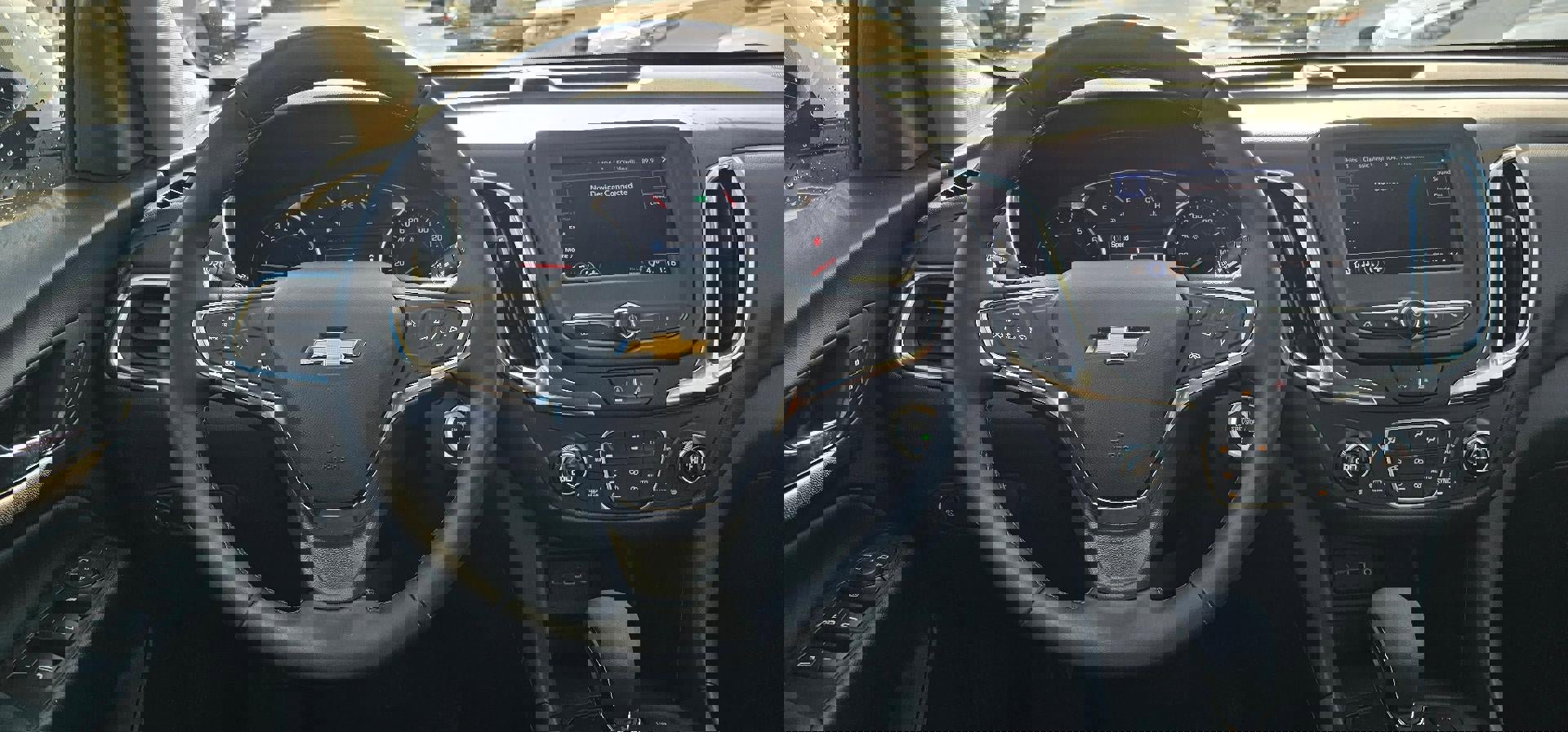 Certified 2024 Chevrolet Equinox LT w/ LPO, Floor Liner Package image 12