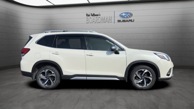 Used 2023 Subaru Forester Touring AWD/4WD image 3