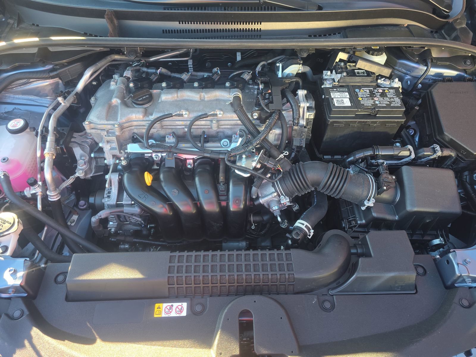 Used 2022 Toyota Corolla L image 15