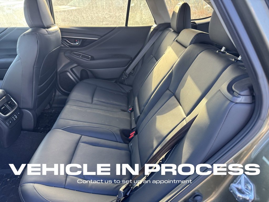 Used 2025 Subaru Outback Limited image 9