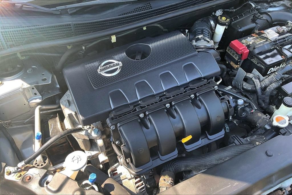 Used 2014 Nissan Sentra SR FWD image 11