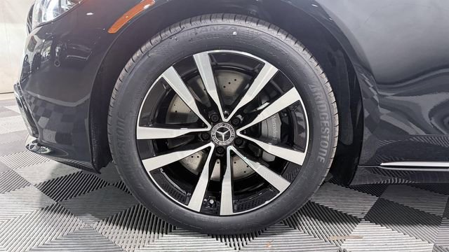New 2026 Mercedes-Benz S 580e 4MATIC Sedan image 8