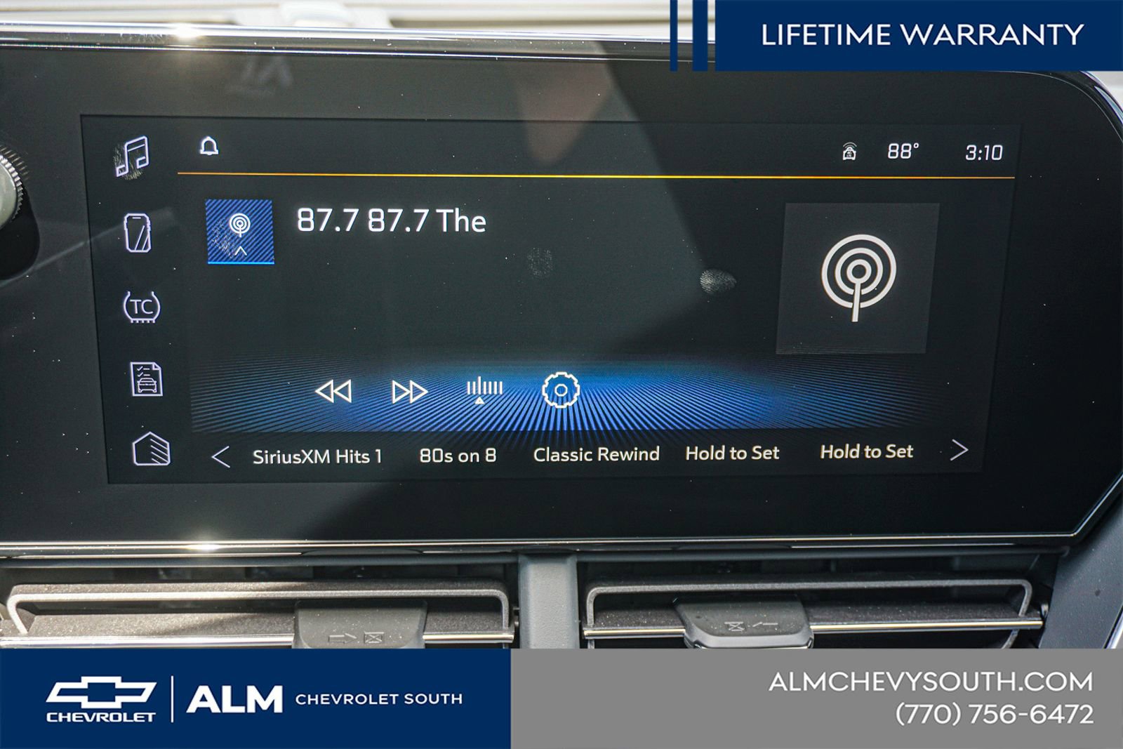 New 2026 Chevrolet Trax LT w/ Sunroof Package image 40