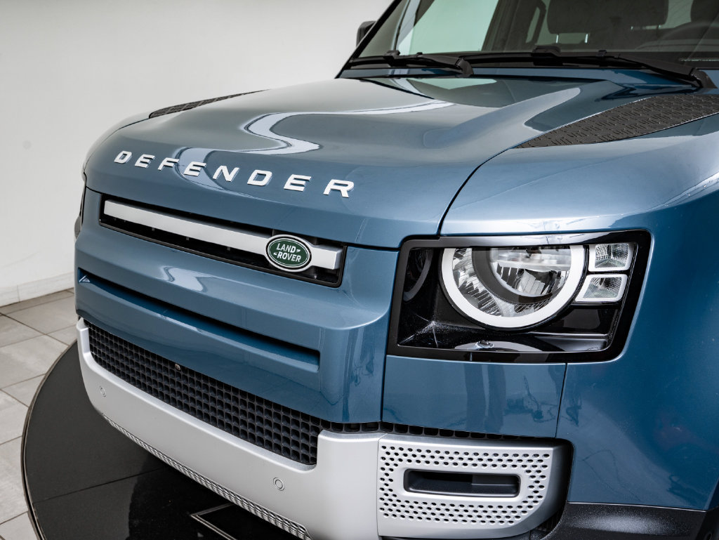Used 2023 Land Rover Defender 90 S AWD/4WD image 16