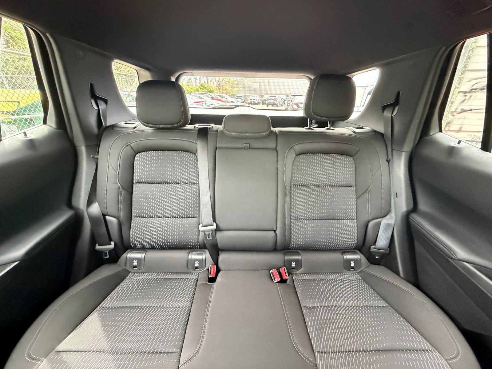 Used 2025 Chevrolet Equinox LT AWD/4WD image 37