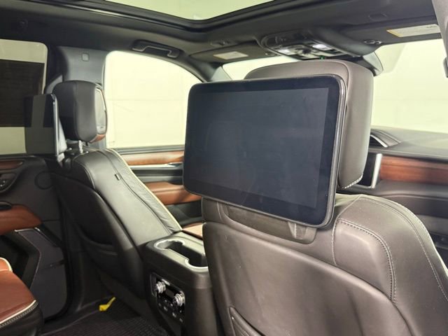 Used 2023 GMC Yukon Denali Ultimate AWD/4WD image 33
