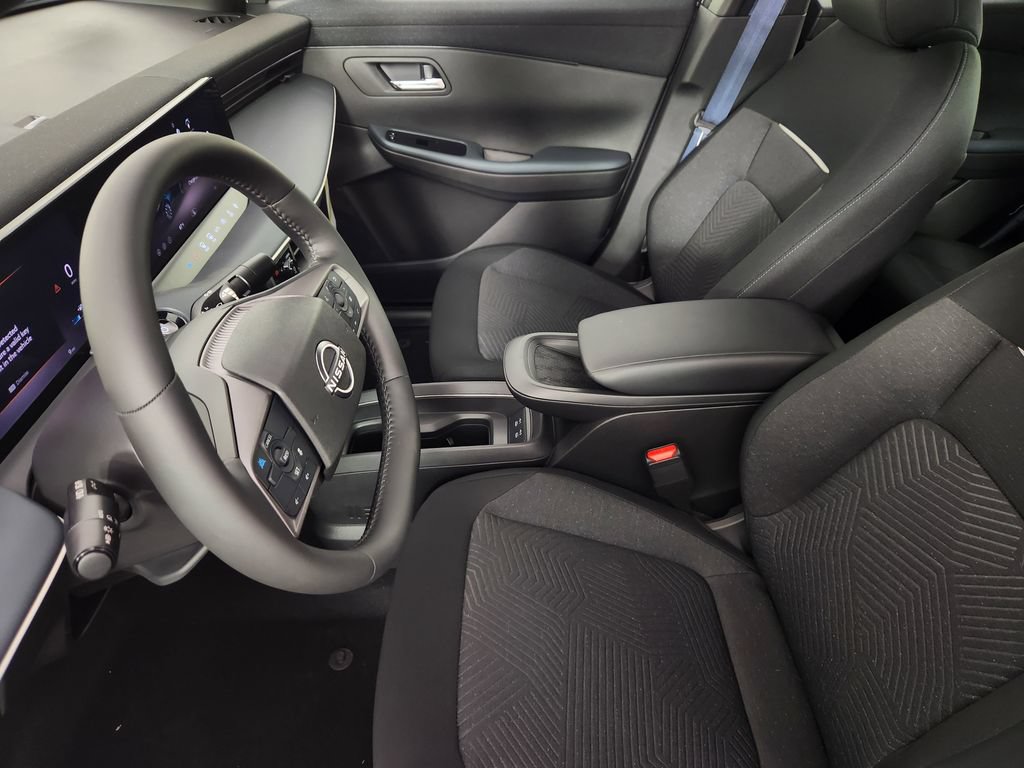 New 2026 Nissan Leaf w/ Floor Mat Package (S+) FWD image 10