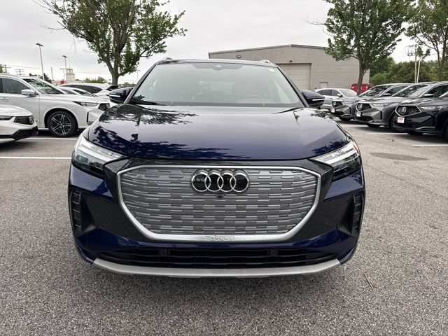 Used 2023 Audi Q4 e-tron Premium Plus w/ Premium Plus RWD image 9