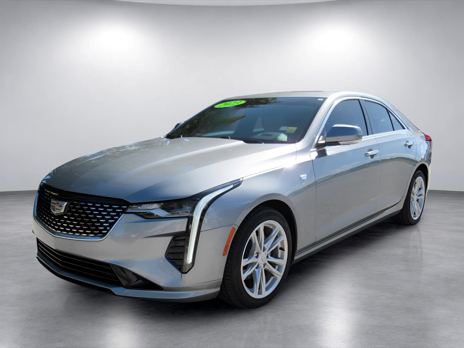 Used 2023 Cadillac CT4 Luxury w/ Sun And Sound Package RWD image 3