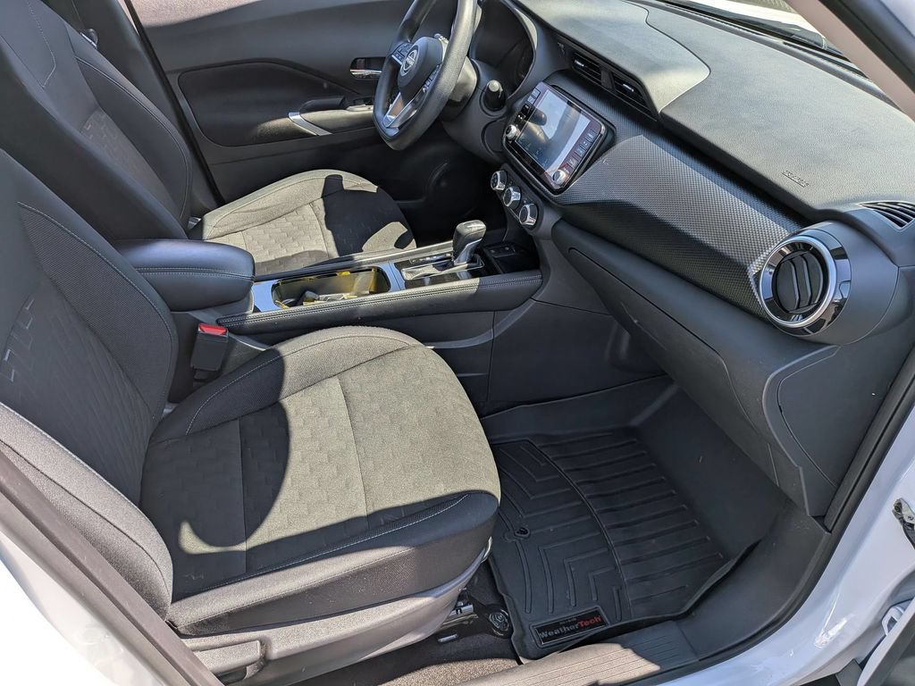 Used 2023 Nissan Kicks SV FWD image 31