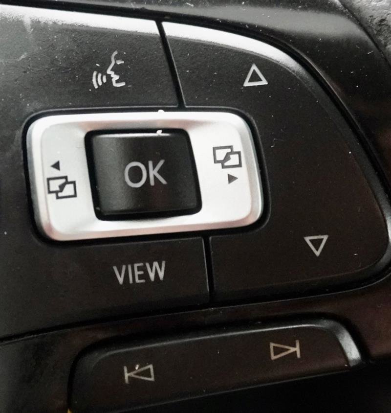 Used 2019 Volkswagen Tiguan S w/ Driver Assistance Package AWD/4WD image 19