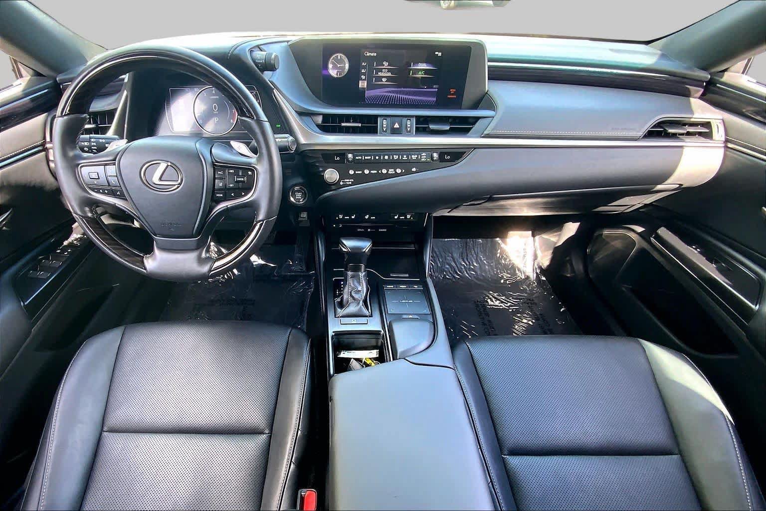 Certified 2021 Lexus ES 350 w/ Premium Package FWD image 16