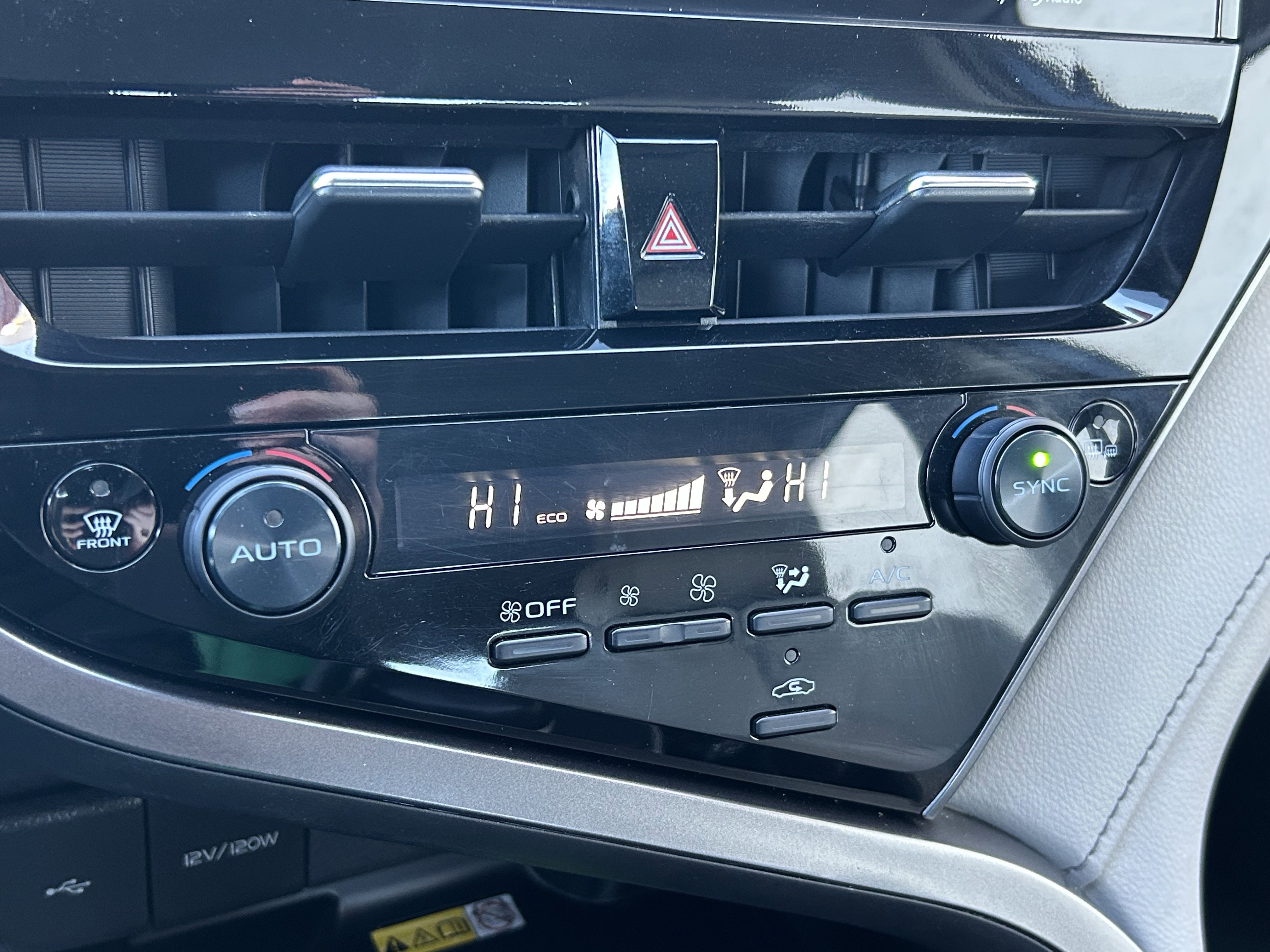 Certified 2024 Toyota Camry XLE image 25