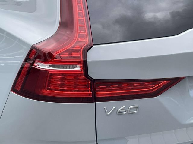 Used 2024 Volvo V60 B5 Cross Country Plus w/ Climate Package AWD/4WD image 8