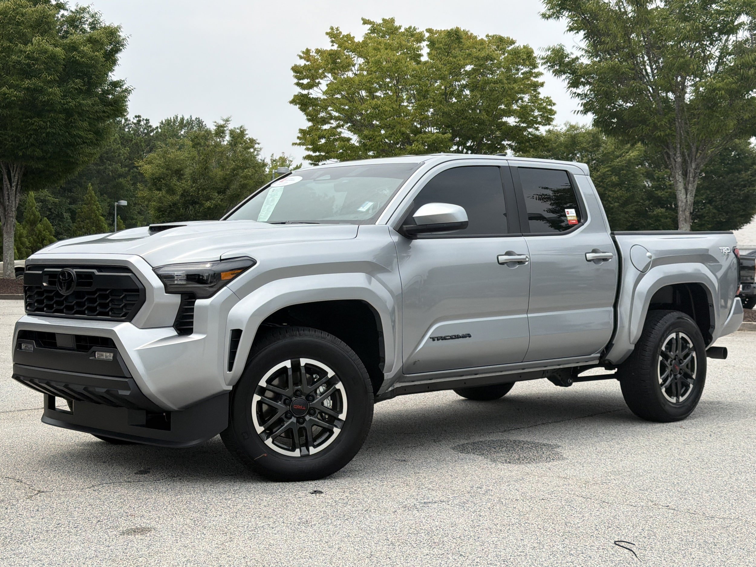 Certified 2026 Toyota Tacoma TRD Sport AWD/4WD image 1