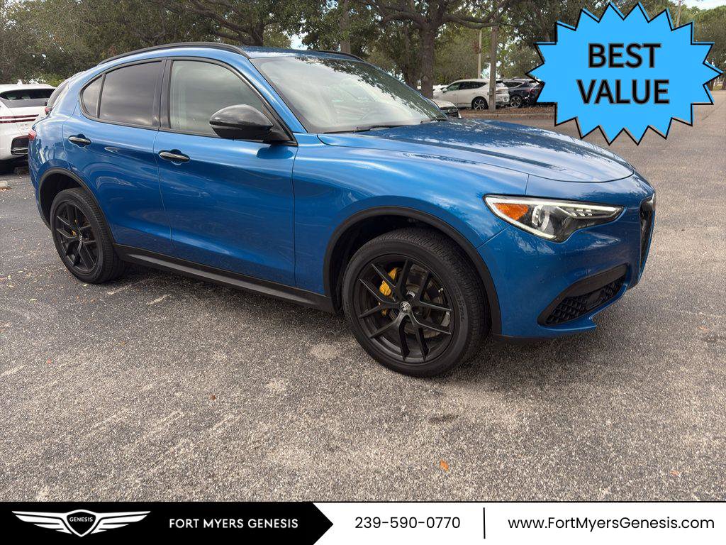 Used 2020 Alfa Romeo Stelvio w/ Nero Edizione