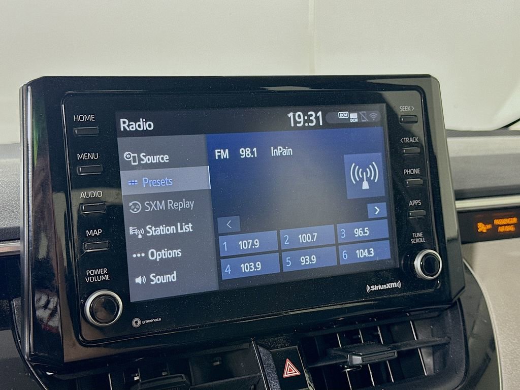 Used 2022 Toyota Corolla LE FWD image 26