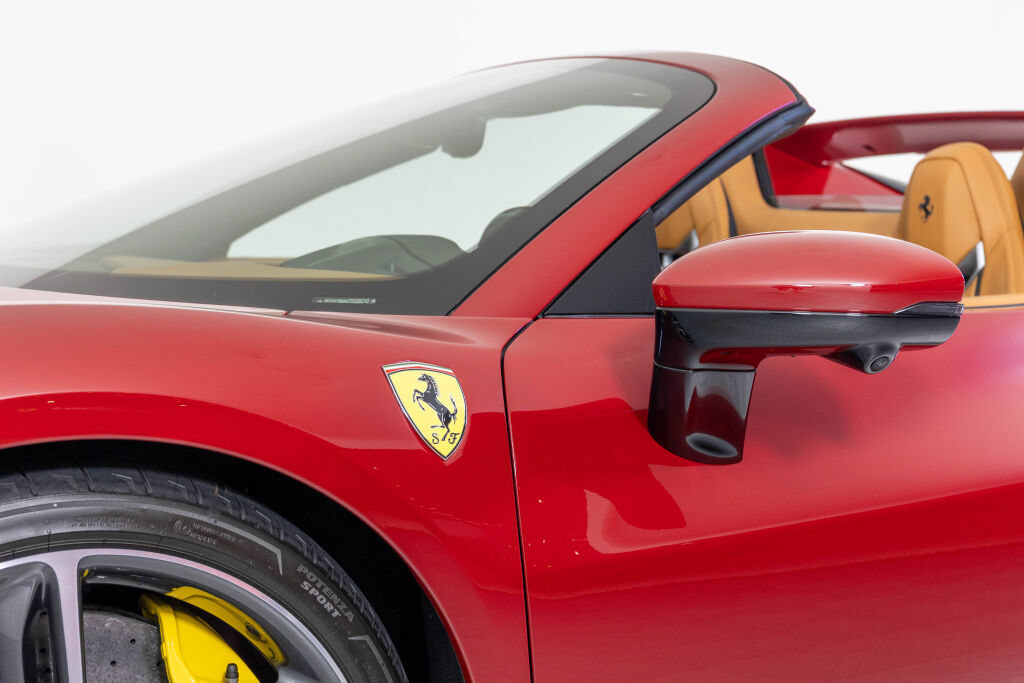 Used 2026 Ferrari 296 GTS RWD image 31