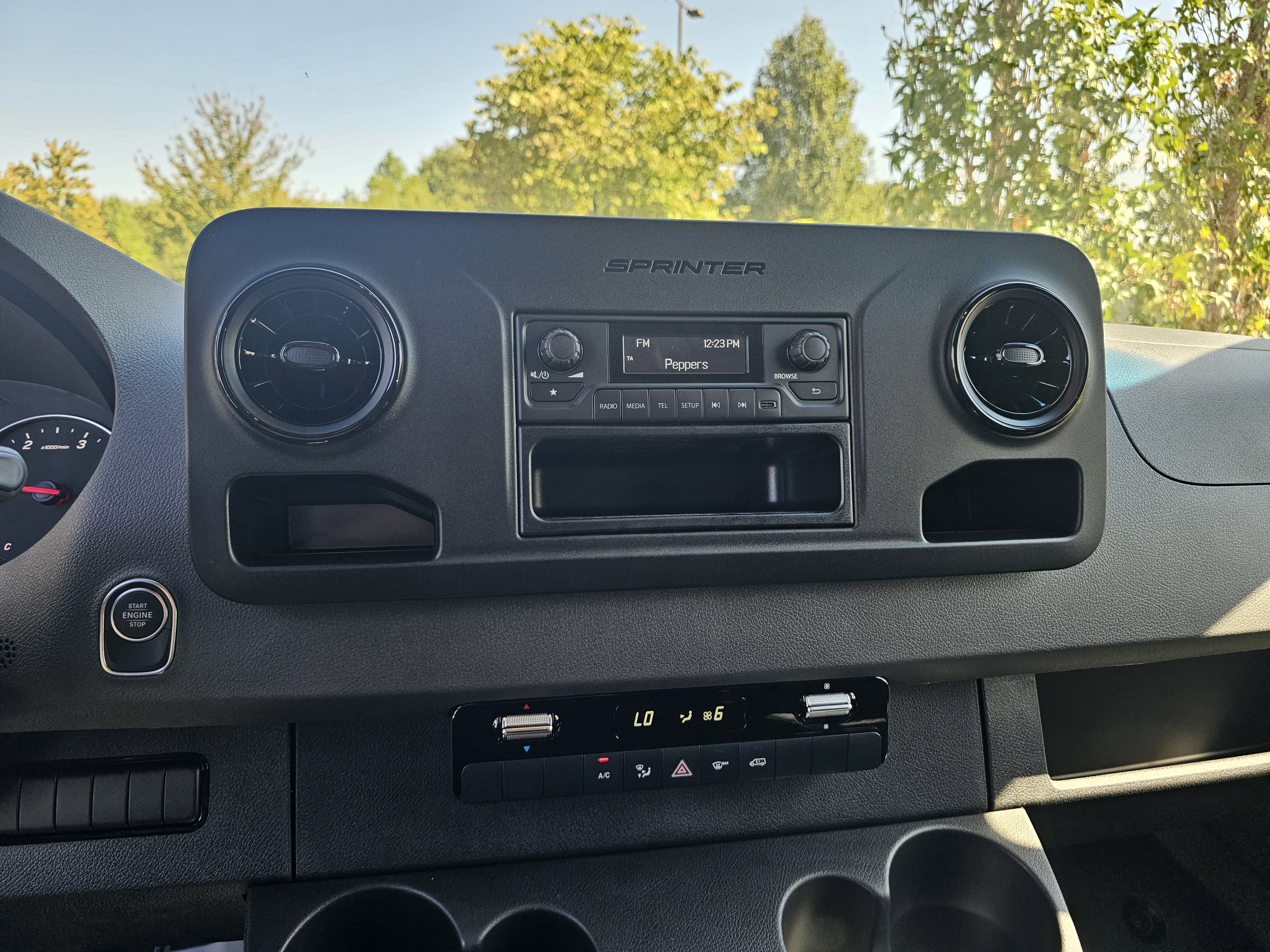 New 2025 Mercedes-Benz Sprinter 2500 image 18