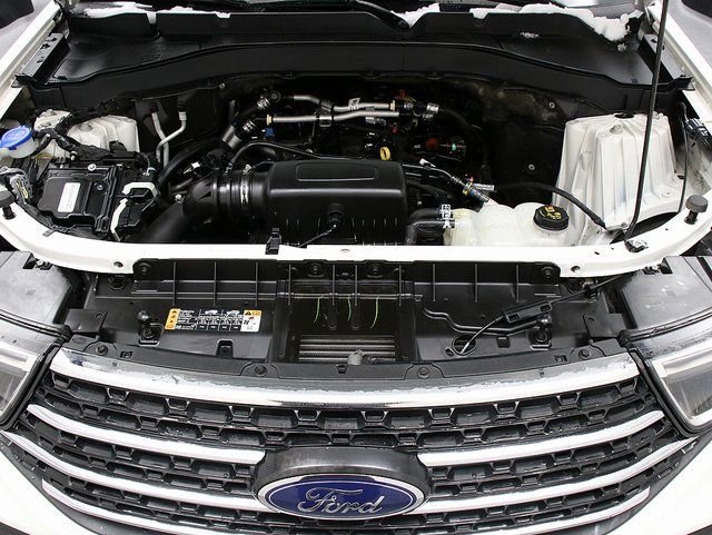 Used 2022 Ford Explorer XLT w/ Class IV Trailer Tow Package image 31