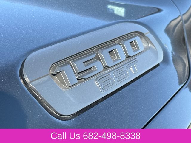Used 2025 RAM 1500 Warlock AWD/4WD image 6