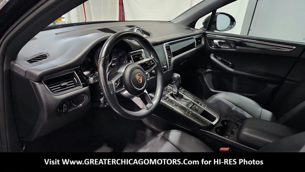 Used 2017 Porsche Macan S AWD/4WD image 19