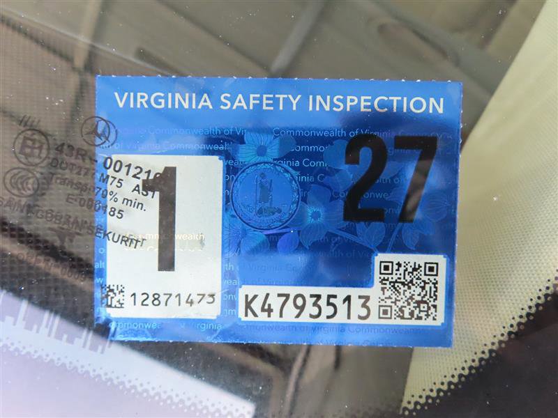 Used 2015 Mercedes-Benz E 350 Sedan w/ Premium 1 Package image 39