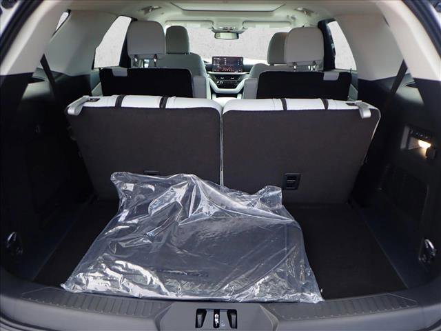 New 2026 Ford Explorer Platinum w/ LUX Leather Package image 8
