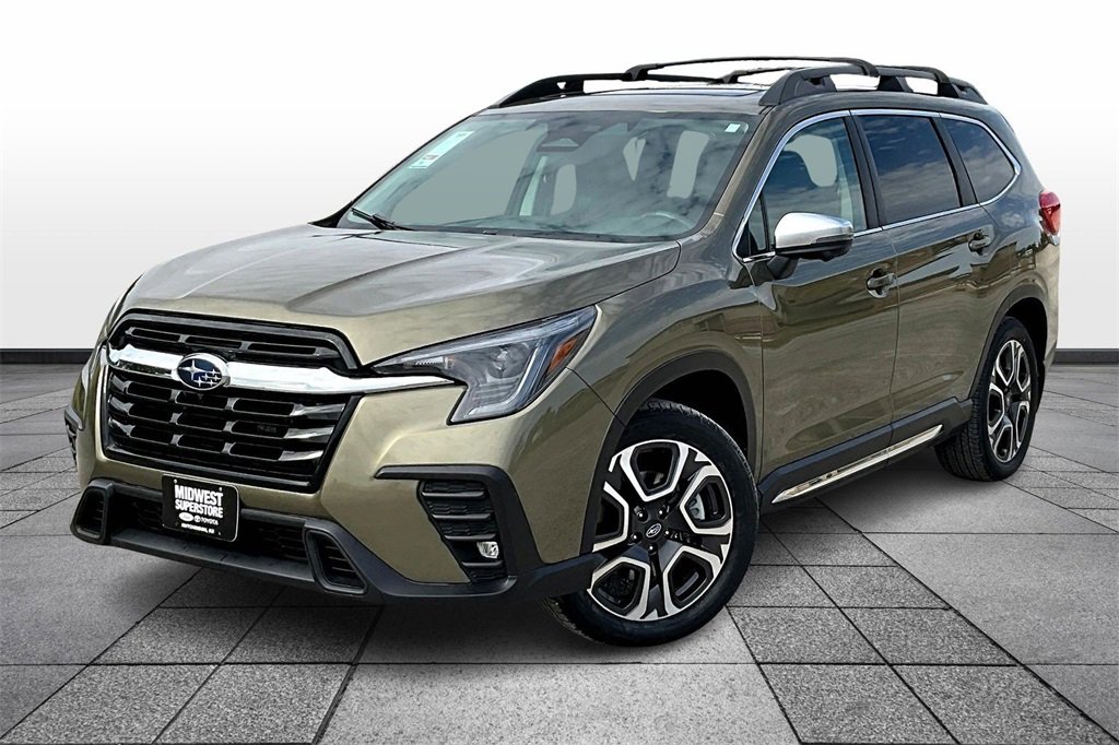 Used 2023 Subaru Ascent Limited w/ Technology Package