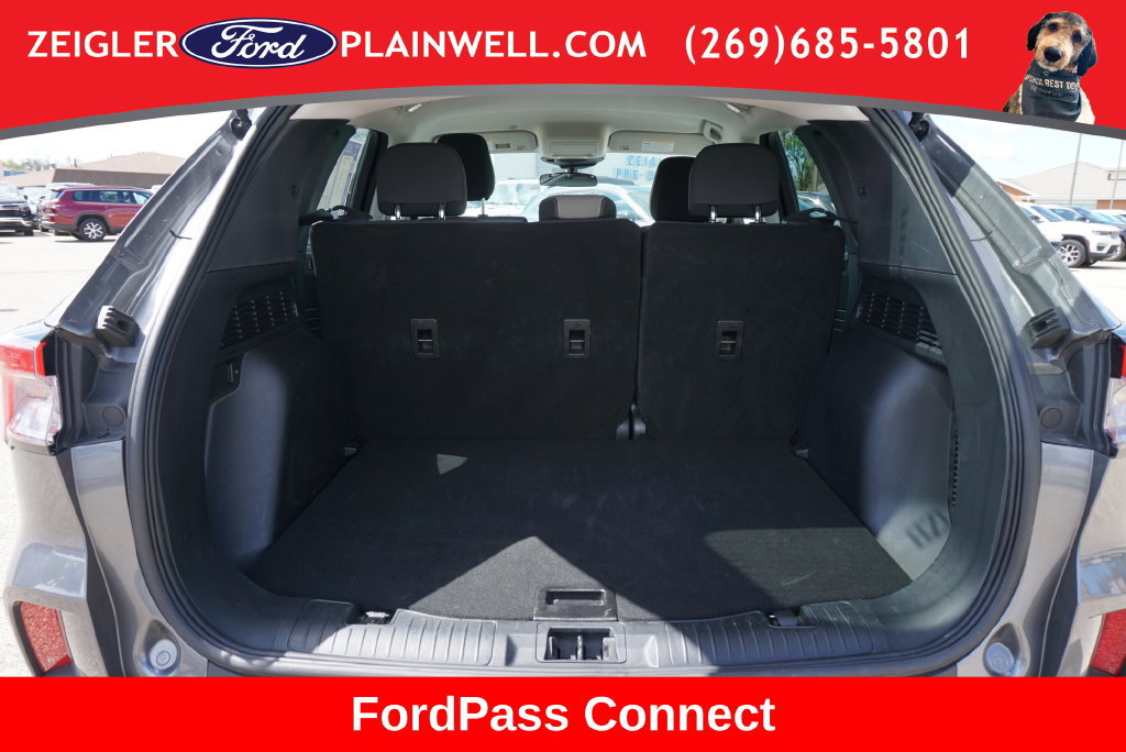 Used 2022 Ford Escape SE w/ Cold Weather Package AWD/4WD image 10