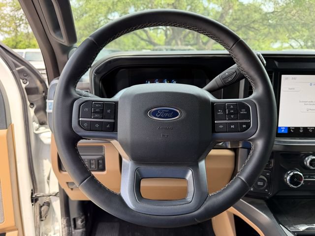 Used 2023 Ford F350 Platinum w/ FX4 Off-Road Package AWD/4WD image 10