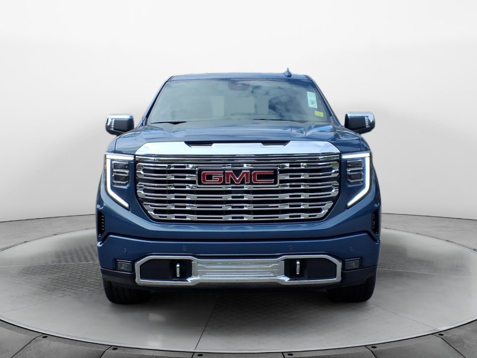 New 2026 GMC Sierra 1500 Denali w/ Denali Reserve Package image 2