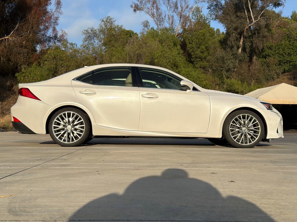 Used 2017 Lexus IS 200t w/ Navigation System Package RWD image 5