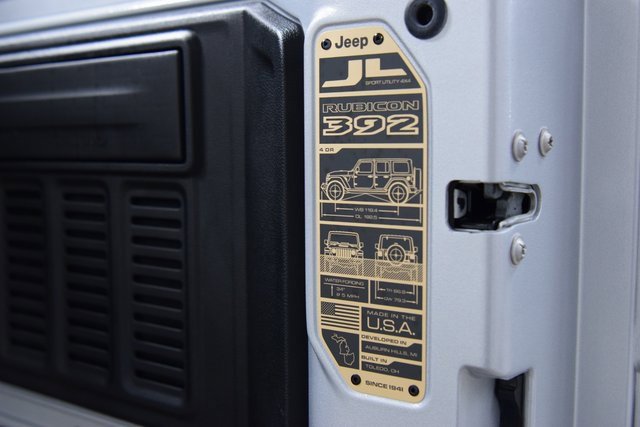 Used 2024 Jeep Wrangler Unlimited Rubicon 392 image 28